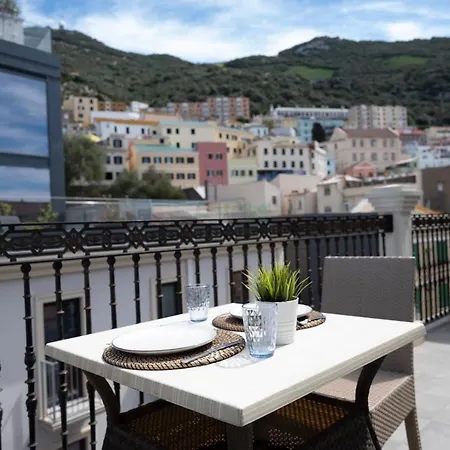 Master Penthouse Double Ensuite With Private Terrace - Grand House *