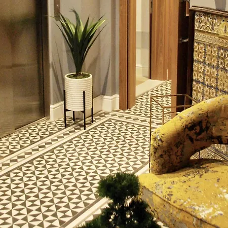 Master Penthouse Double Ensuite With Private Terrace - Grand House Apartment Gibraltar