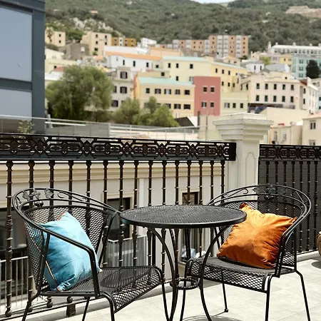 Master Penthouse Double Ensuite With Private Terrace - Grand House
