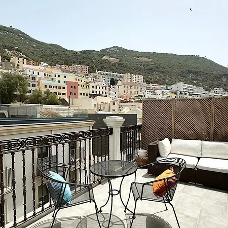 Apartment Master Penthouse Double Ensuite With Private Terrace - Grand House *